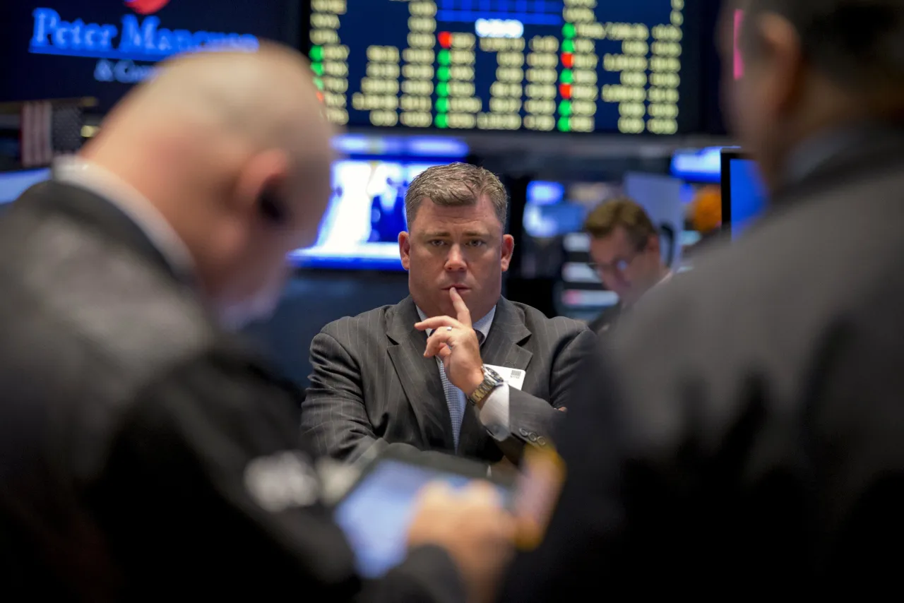 2084_2015-09-23T150526Z_703647015_GF10000217138_RTRMADP_3_MARKETS-STOCKS